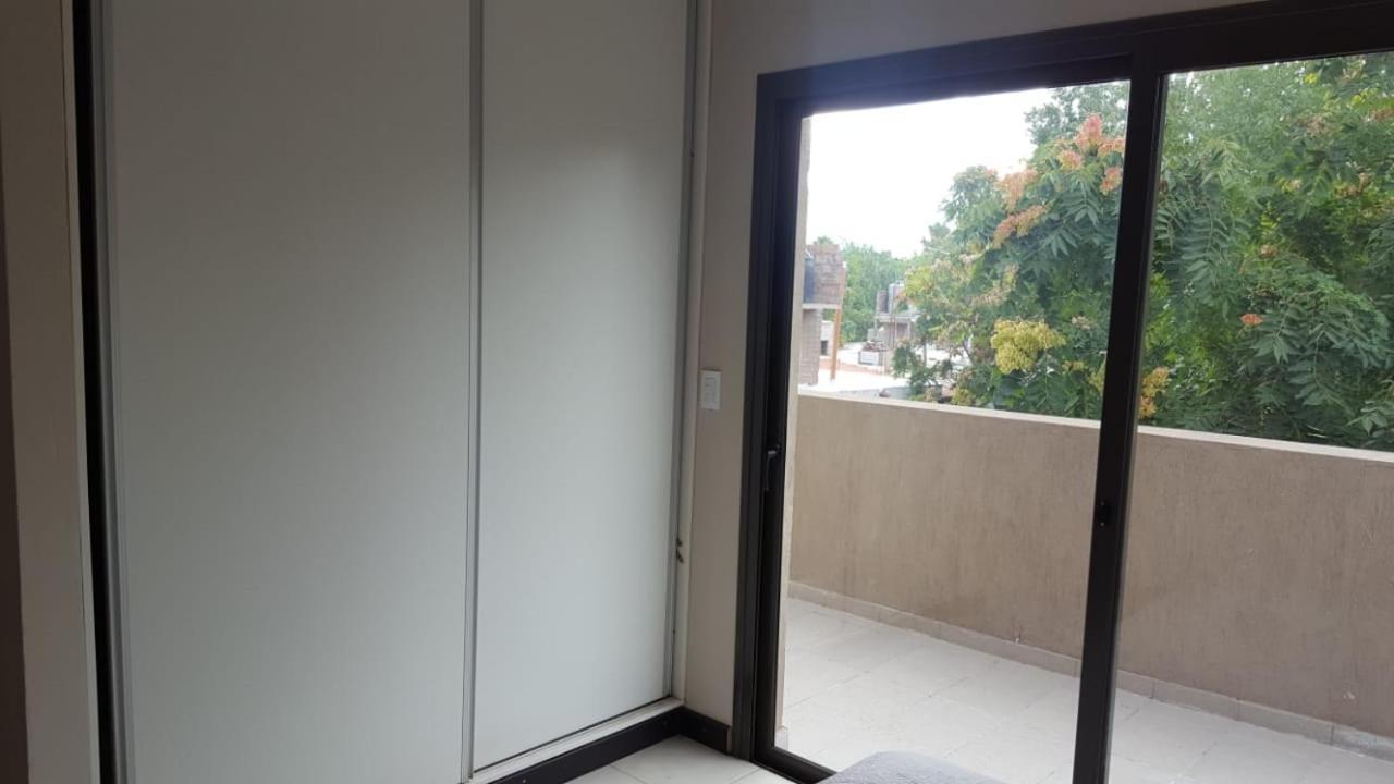 Departamento En Complejo Las Lilas Mendoza Apartment Exterior photo
