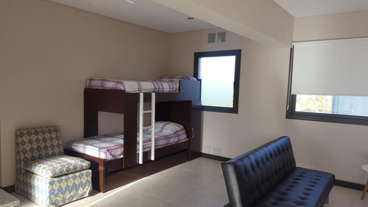 Departamento En Complejo Las Lilas Mendoza Apartment Exterior photo